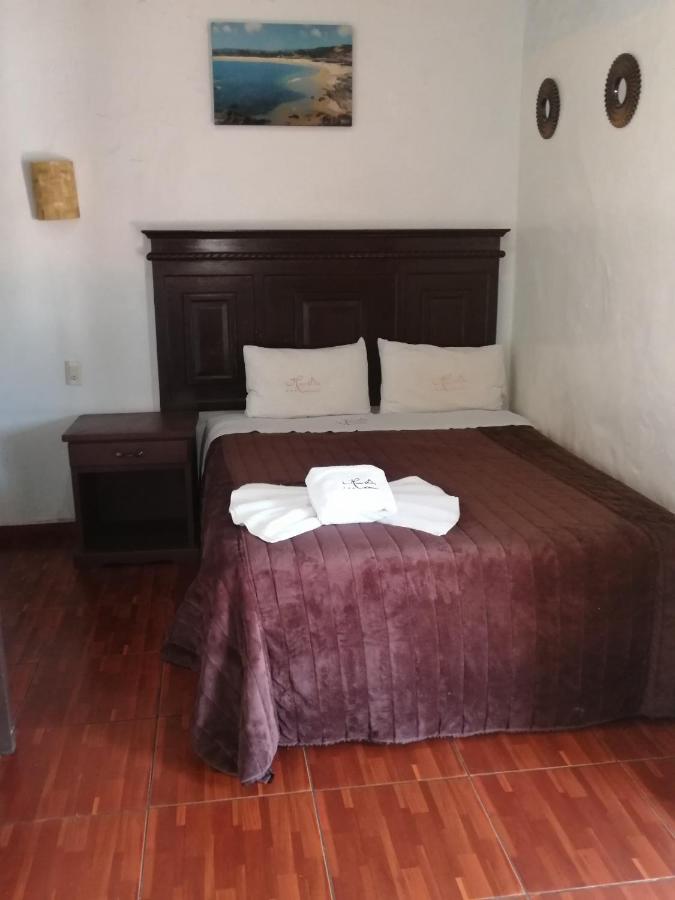 Hotel Colonial Morelia Bagian luar foto