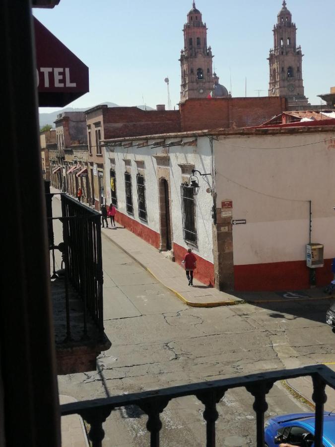 Hotel Colonial Morelia Bagian luar foto